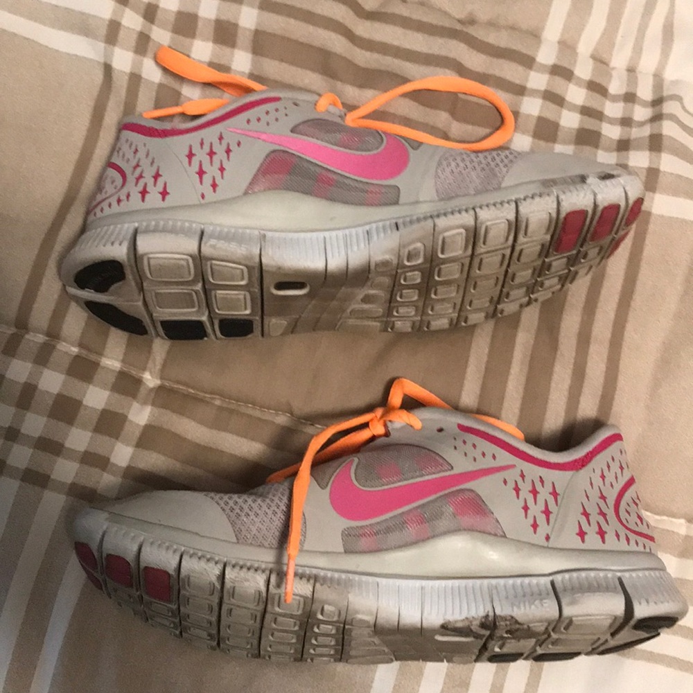 Nike free run 🎈3 for $5
